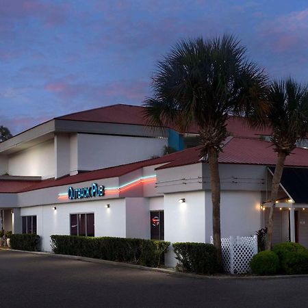 Quality Inn Atlantic Beach-Mayo Clinic Jax Area Exterior foto